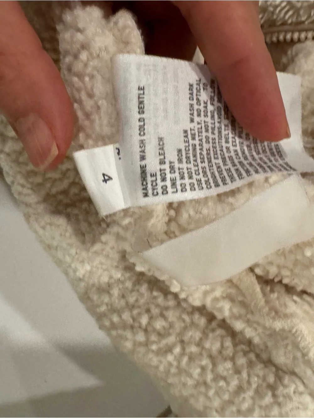 Uniqlo Kids Fluffy Yarn Fleece Full Zip Jacket Size 13 Cream Sherpa Stand Collar
